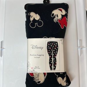 Mickey and Minnie Mouse leggings